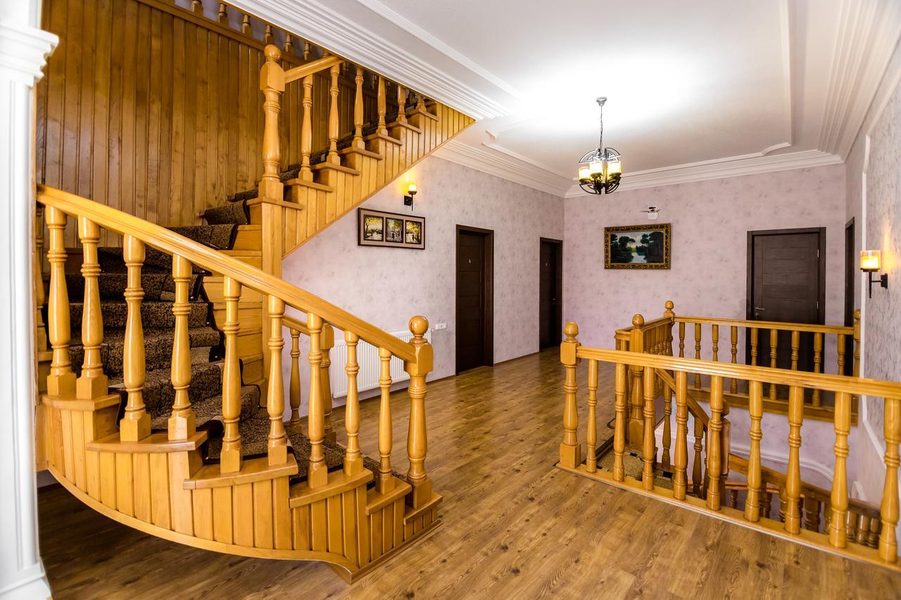 Elia Palace Hotel Tbilisi Ngoại thất bức ảnh
