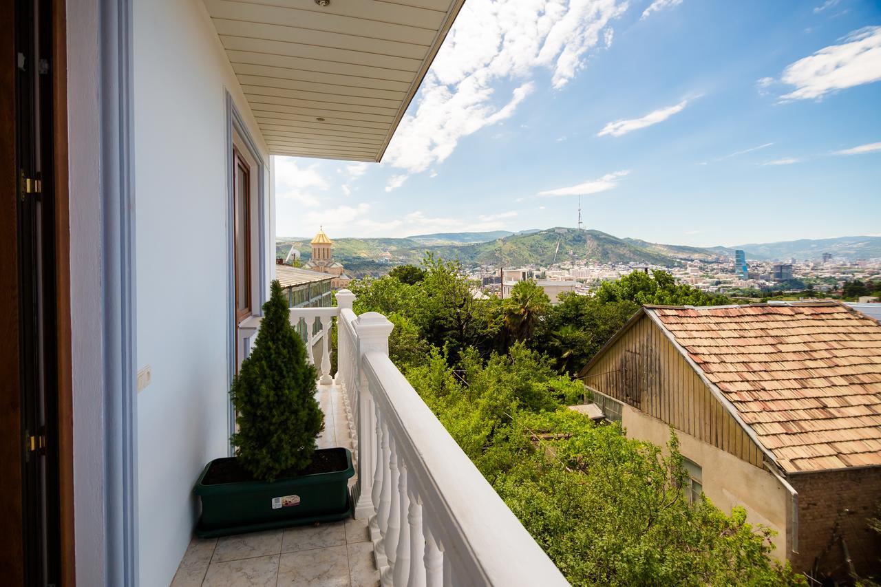 Elia Palace Hotel Tbilisi Ngoại thất bức ảnh
